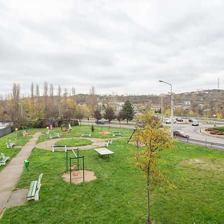 Dragos Flat Apartment Oradea Bagian luar foto